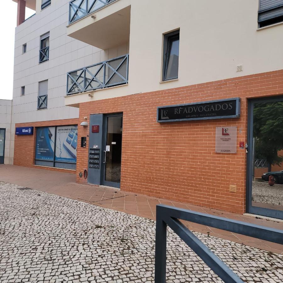 Appartamento Corcovada, Sunny And Bright T1 With Large Terrace, Albufeira Esterno foto