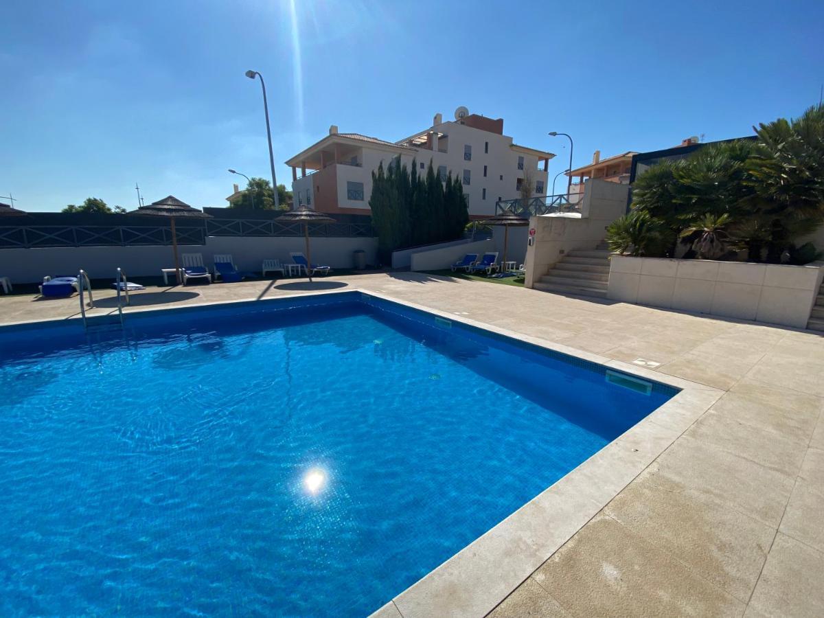 Appartamento Corcovada, Sunny And Bright T1 With Large Terrace, Albufeira Esterno foto