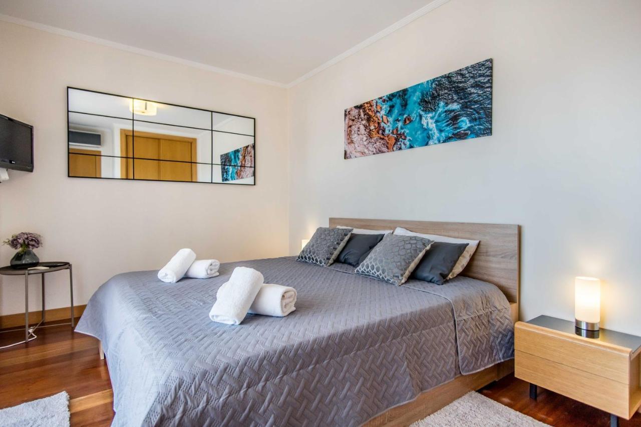 Appartamento Corcovada, Sunny And Bright T1 With Large Terrace, Albufeira Esterno foto