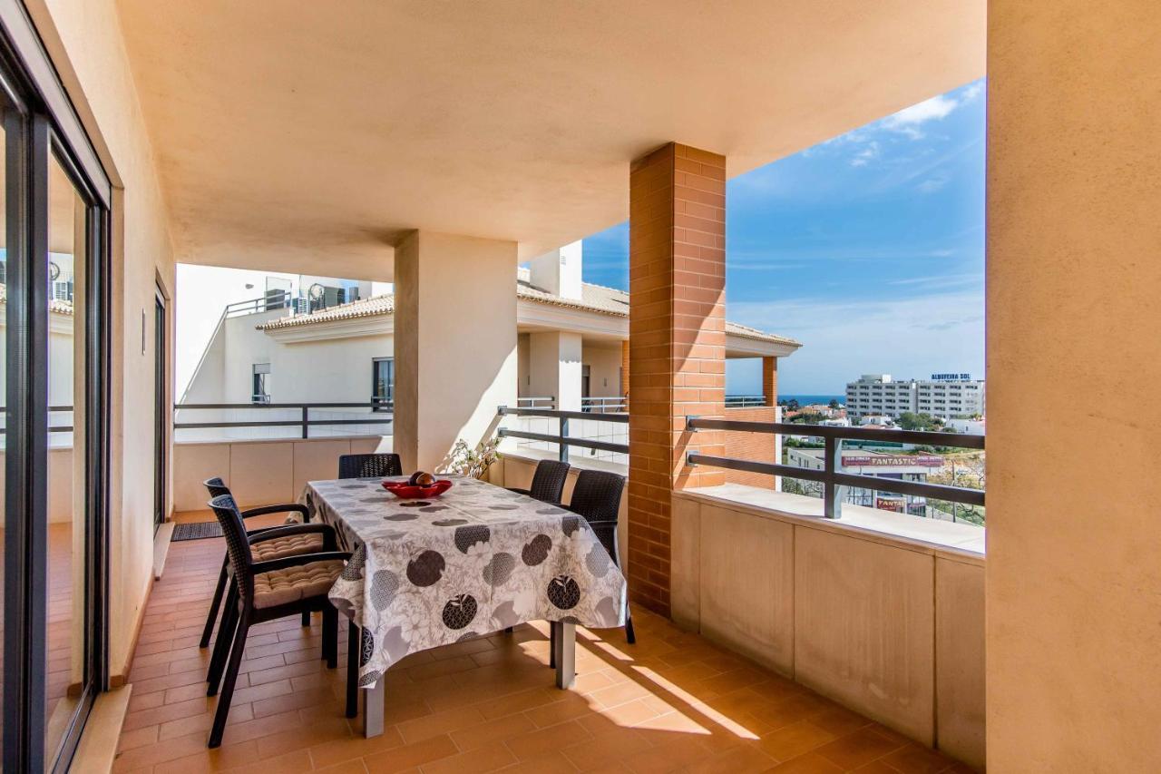 Appartamento Corcovada, Sunny And Bright T1 With Large Terrace, Albufeira Esterno foto